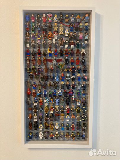 Рамка-витрина для минифигурок лего