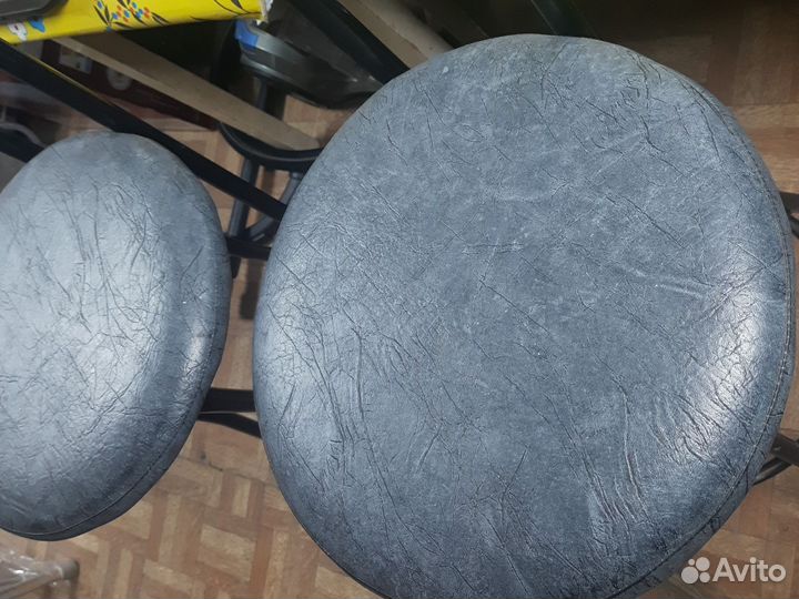 Стул высокий барный