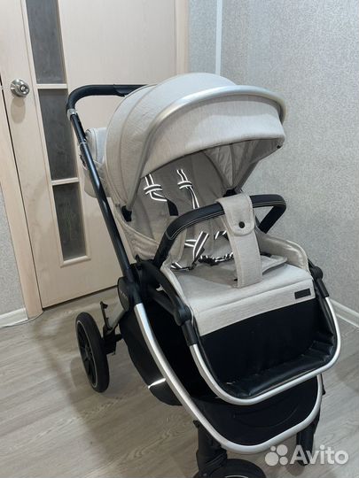 Коляска Luxmom 3 в 1 в идеальном состоянии