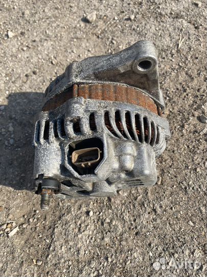 Генератор Mitsubishi Outlander