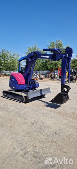 Мини-экскаватор Komatsu PC38UU-3, 2011