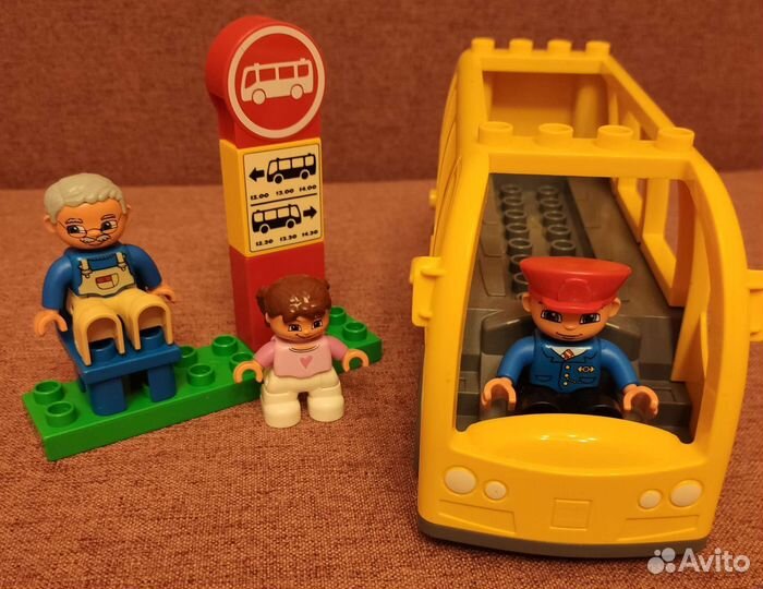 Lego duplo town 10840 + большой автобус и детали
