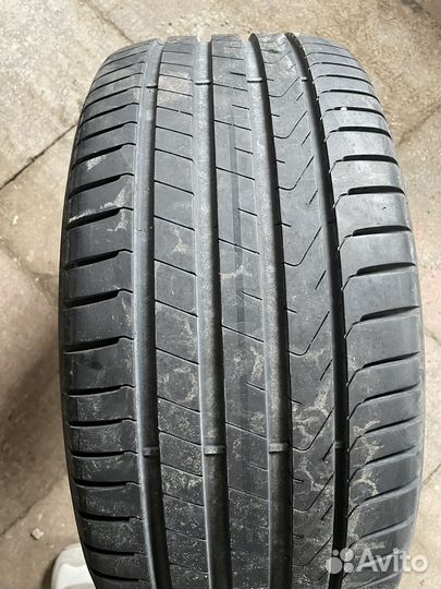 Pirelli Cinturato P7 (P7C2) 245/45 R18 100Y