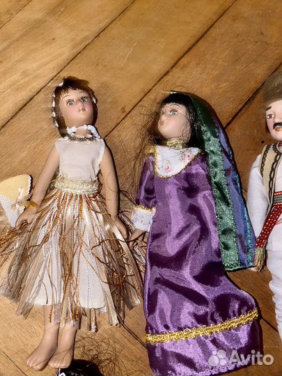 Куклы фарфоровые «Народы мира»