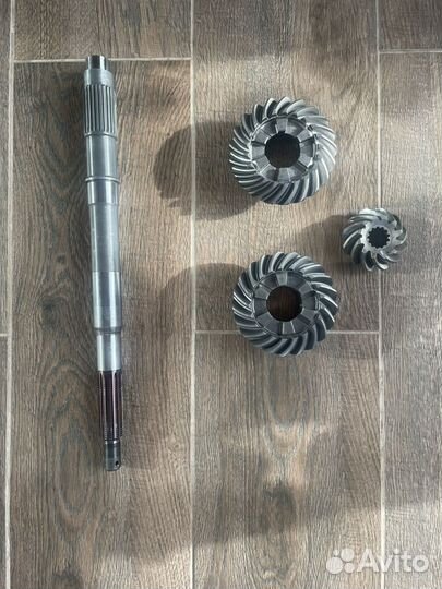 Шестерни переднего и заднего хода Yamaha F225,F300