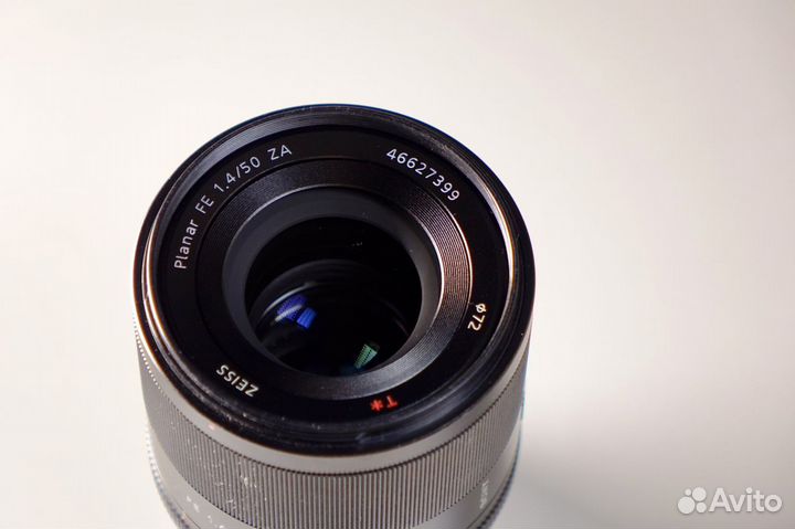 Объектив Sony Carl Zeiss sel50f14z 50mm f/1.4 SE