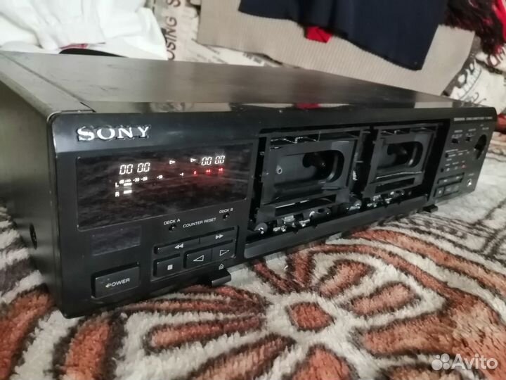 Кассетная дека sony