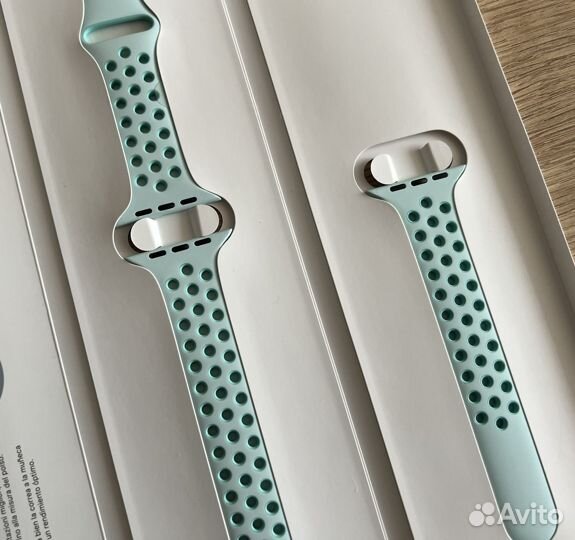 Apple Watch Nike 44 mm Tropical Twist оригинал