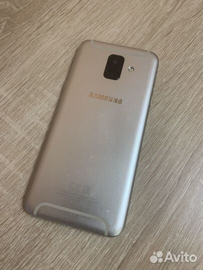 Samsung Galaxy A6, 3/32 ГБ