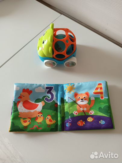 Развивающие игрушки для малышей пакетом