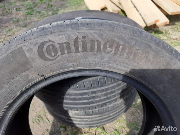 Centennial Tires Dirt Commander MT 225/60 R17