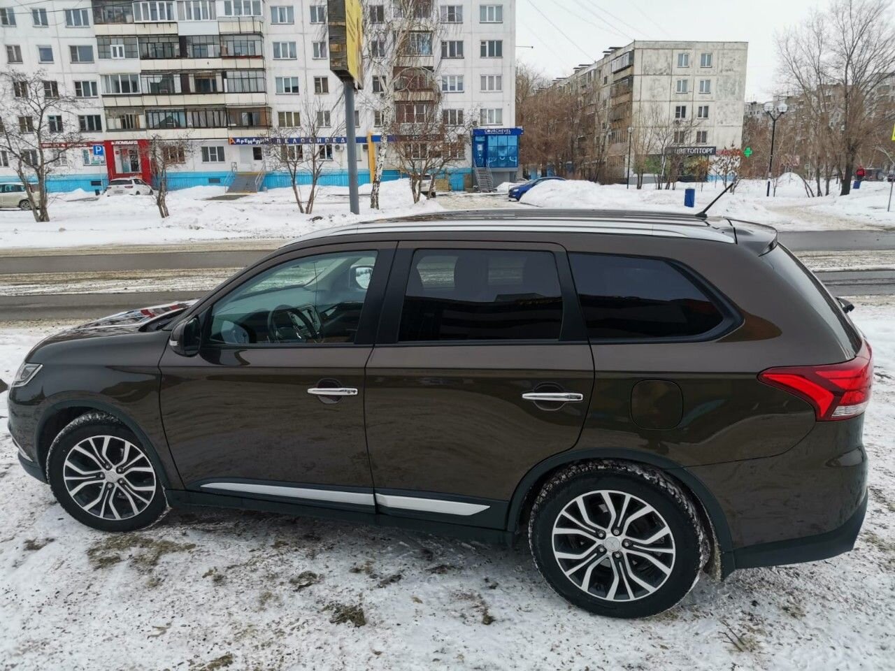 Mitsubishi Outlander: фото владельца