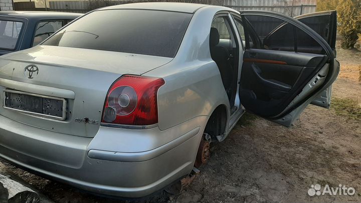 Разбор toyota avensis 2