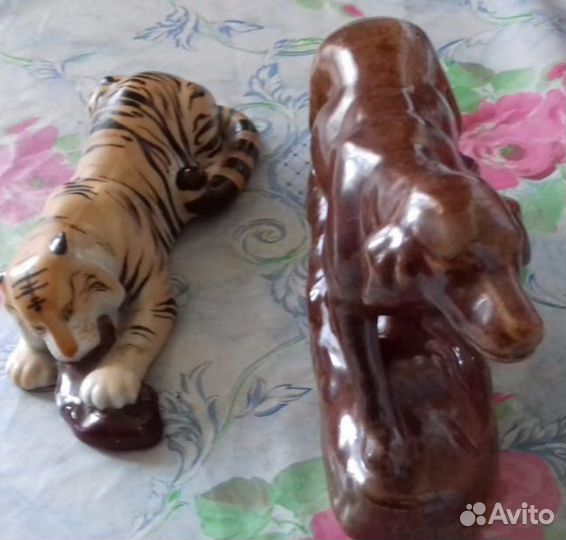 Две фигурки лфз тигр И собака 1950-1965.г.ссср