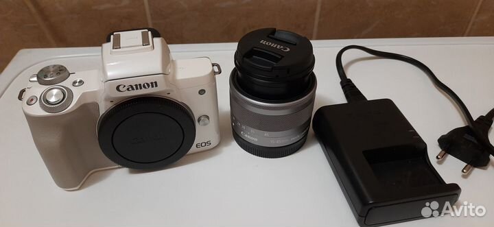 Фотоаппарат Canon EOS m50 kit 15-45