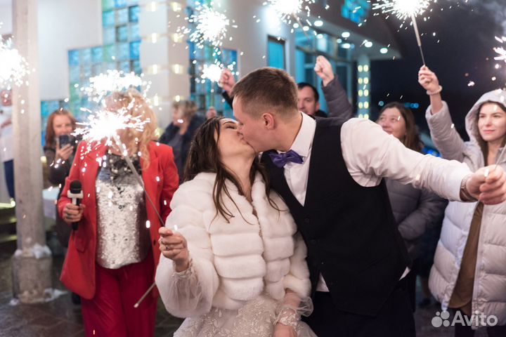 Ведущий с вокалом диджей на свадьбу,юбилей,корпо