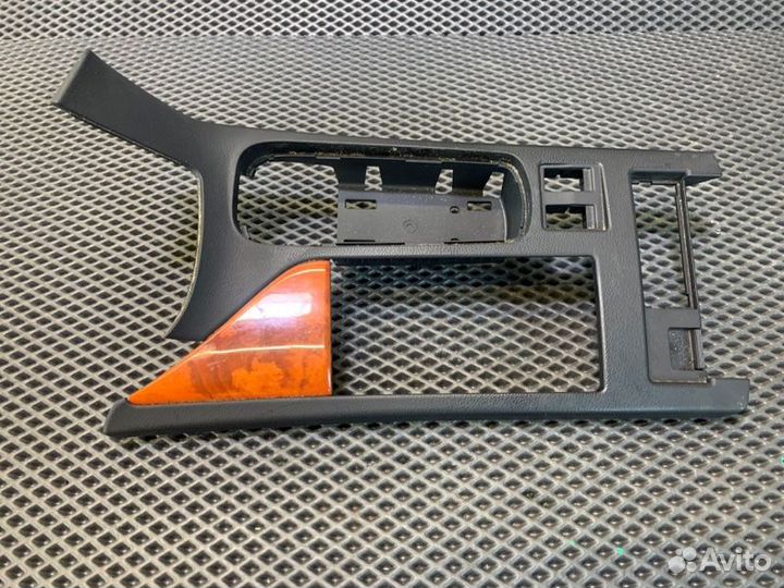 Консоль АКПП Lexus RX350