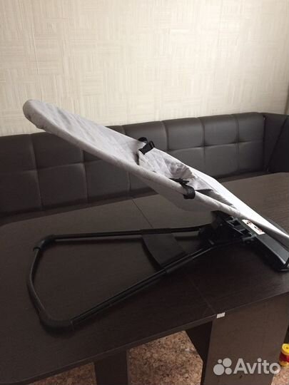 Шезлонг детский