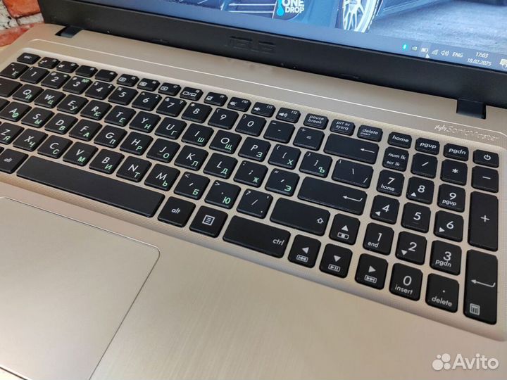 Игровой ноутбук Asus с SSD240 и MX110 Обмен