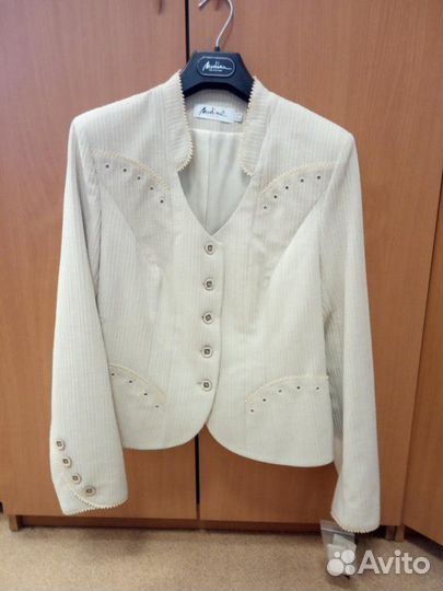 Жакет женский новый р.50