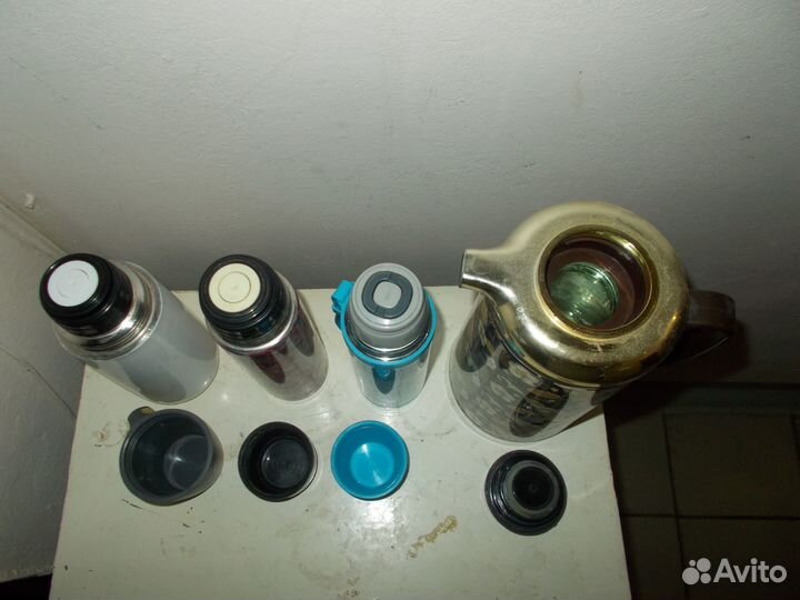 Термос цельнометаллический 1л.0.5л