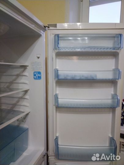 Холодильник бу маленький