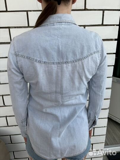 Джинсовая рубашка