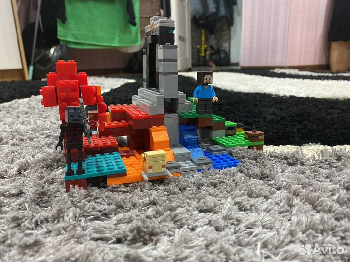 Лего майнкрафт не оригенал