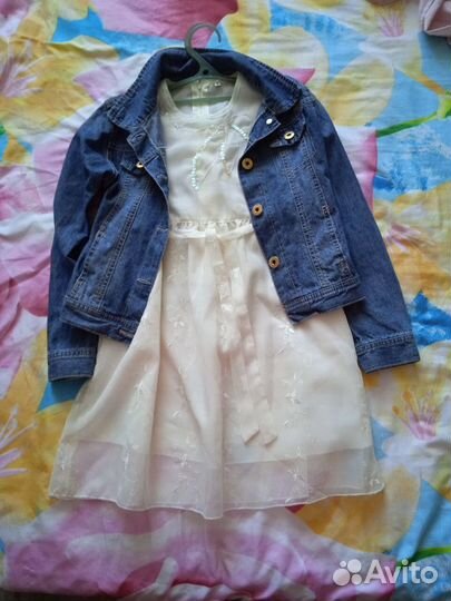Джинсовая курточка,платье,джинсы на рост 110-128