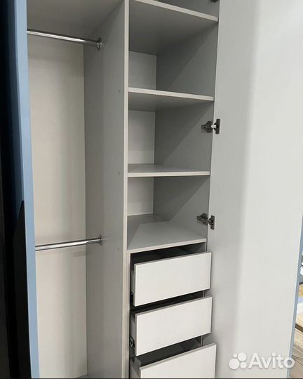 Шкаф распашной