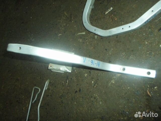 Петля крышки багажника левая Nissan Almera N16 200