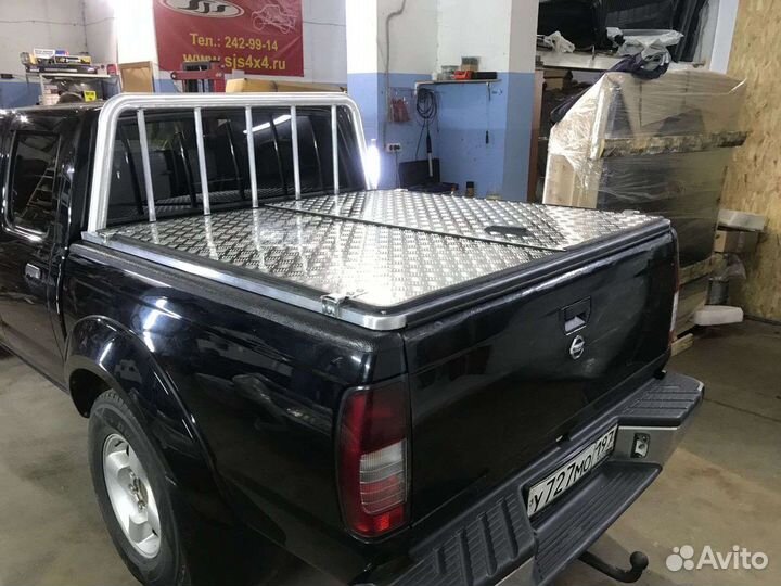 Крышка кузова Nissan NP300 D22