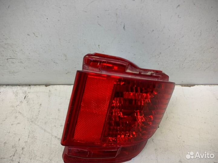 Фонарь противотуманный правый Toyota Land Cruiser