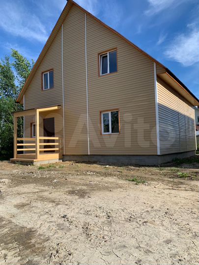 Дом 143 м² на участке 8 сот.