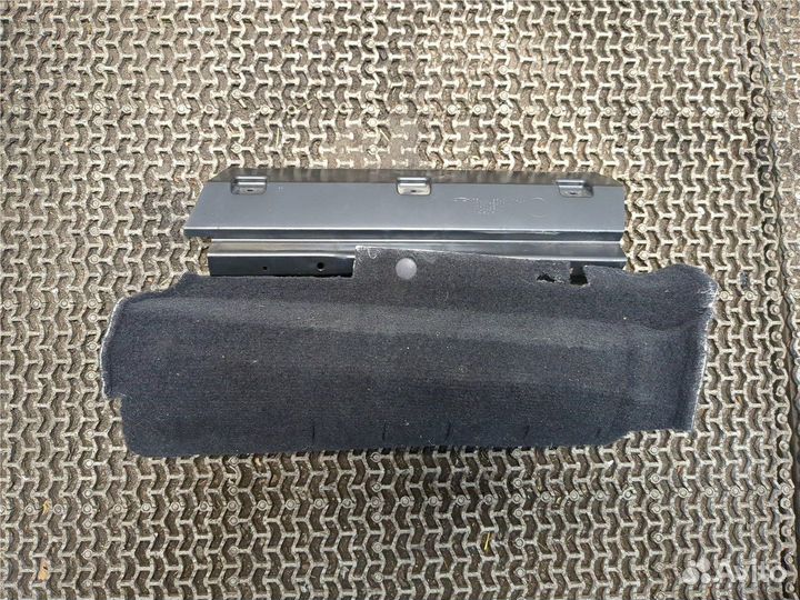 Обшивка пространства багажника Tesla Model S, 2013