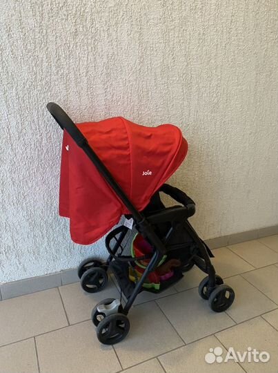 Коляска детская прогулочная joie с перекидной ручк