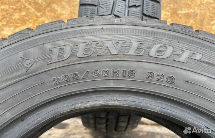 Dunlop Winter Maxx WM01 205/60 R16