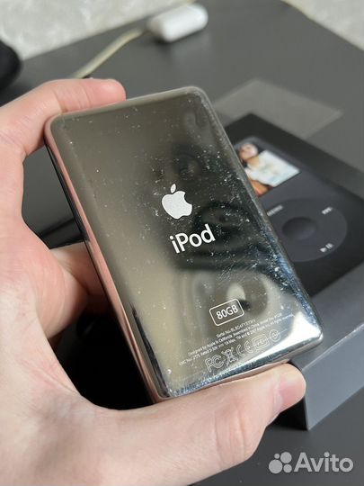 iPod classic 6 / 80 gb