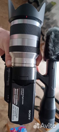 Видеокамера sony