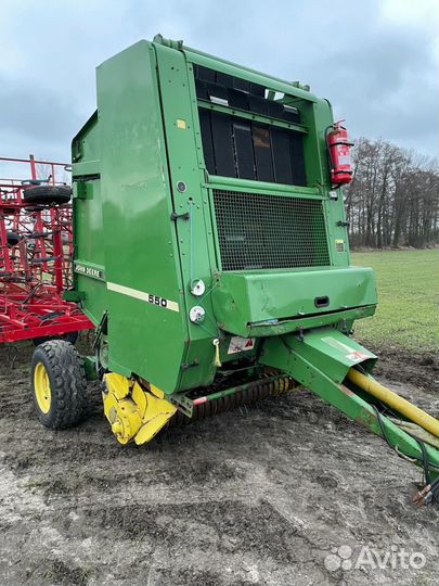 Пресс-подборщик John Deere 550, 2000