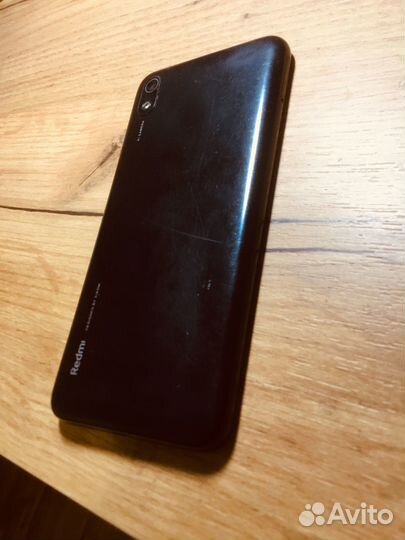 Два телефона