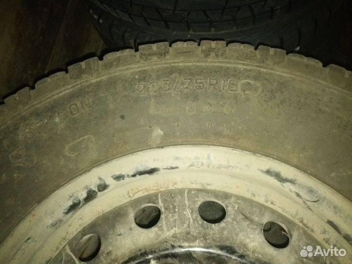 Колеса- диск штамп а резина с УАЗ 225/75 R16