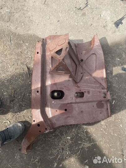 Брызговик 2106 в сборе