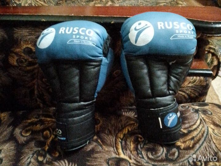 Перчатки для рукопашного боя