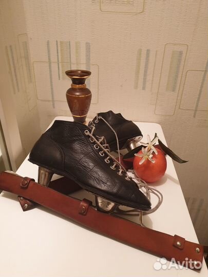 Коньки ретро 