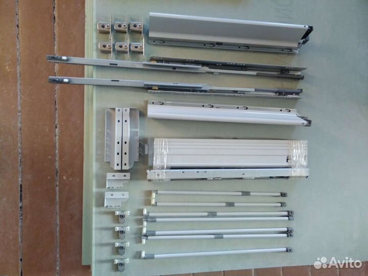 Мебельная фурнитура