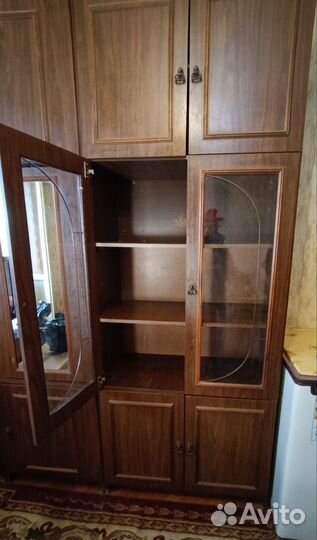 Стенка из трёх секций