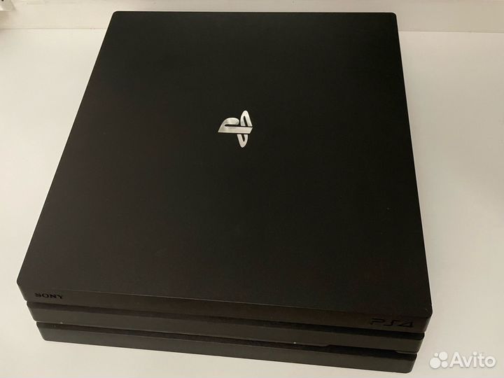Sony playstation 4 pro 1tb