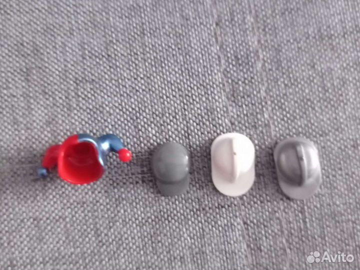 Lego аксессуары + шлема и головные уборы