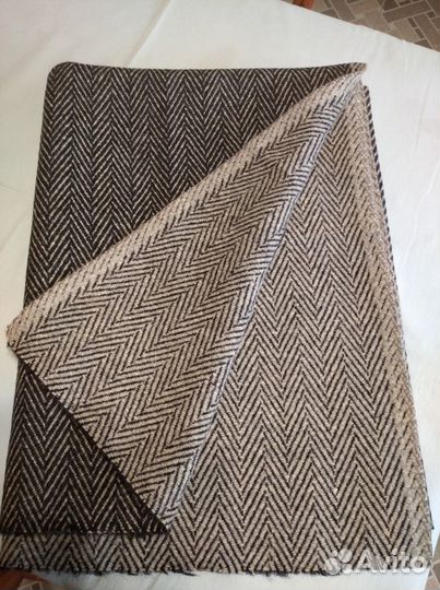 Отрез ткани драп